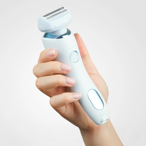 Gentle, portable shaver for fast, nick-free grooming—use dry or in the shower