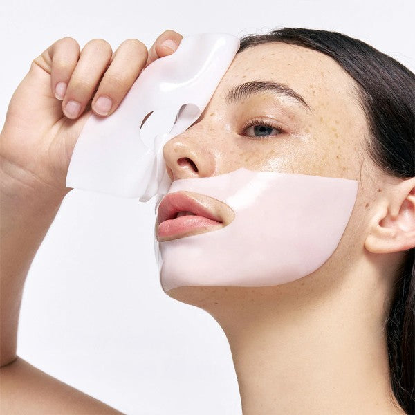 Leave-on overnight collagen mask that deeply hydrates, softens the look of fine lines, and boosts next-day glow