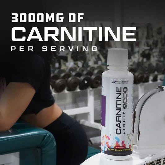Measuring spoon pouring liquid L-Carnitine 3000 mg for pre-workout us