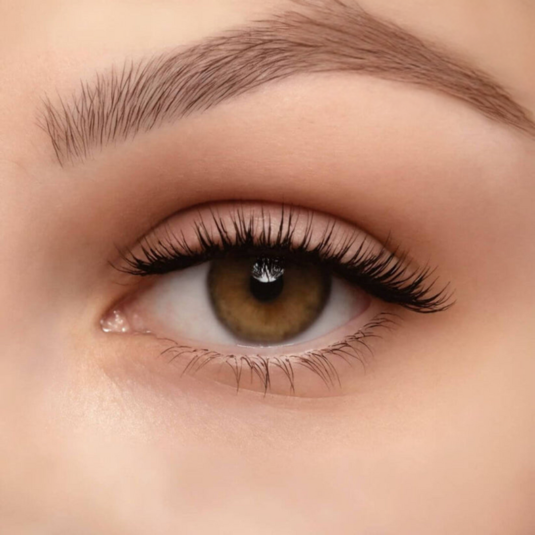 Magnetic, no-glue lashes that snap on in seconds for a natural, lifted look. Lightweight, comfortable, and reusable